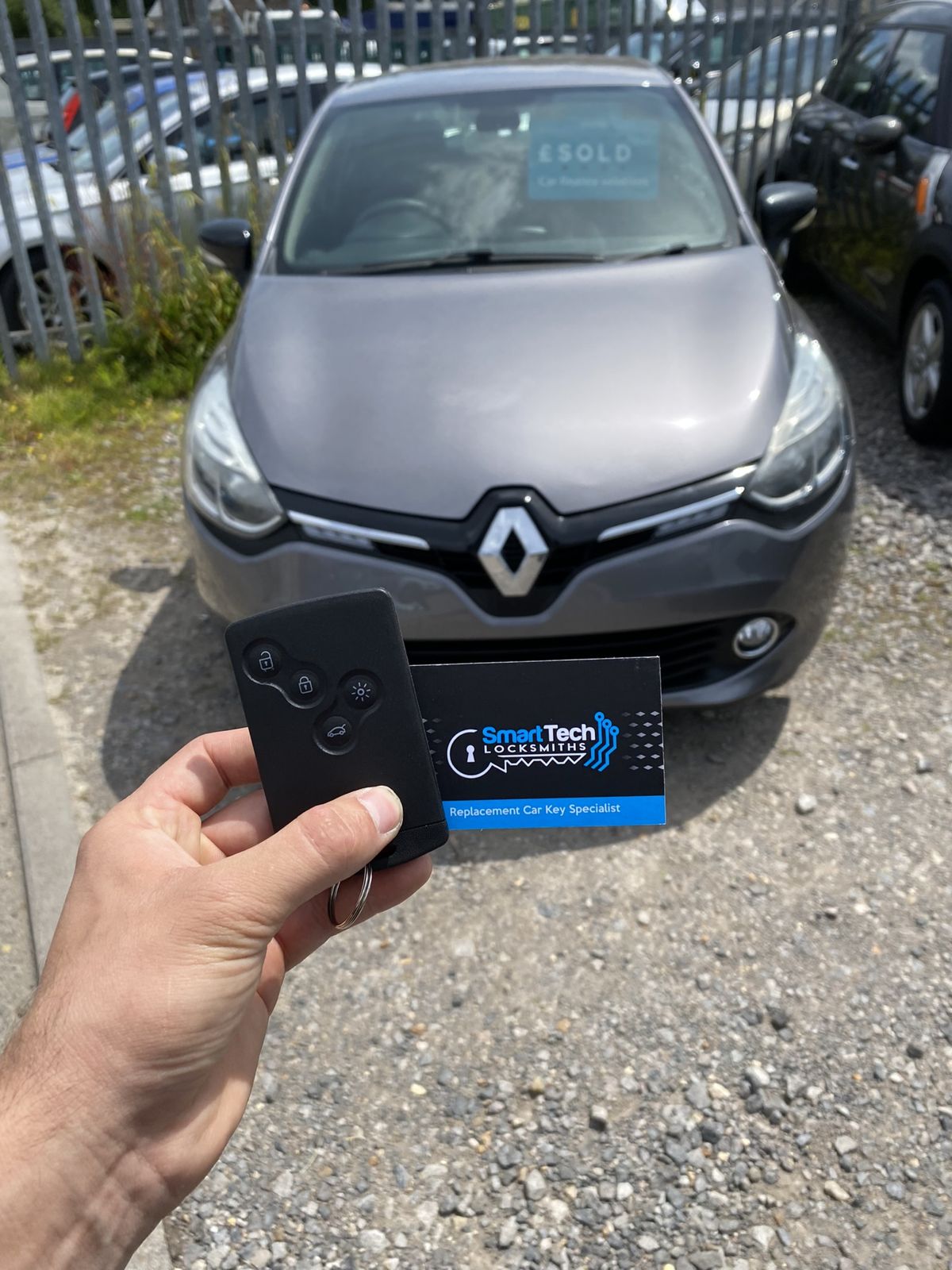 Renault Clio — Key card programmed