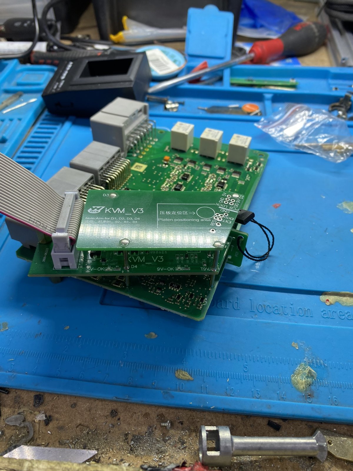 SmartTech EEPROM and advanced key-programming work — circuit board and specialist connections